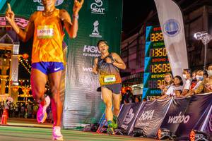 BIB: 60028, 50350, 0350, 188, 274
                            <button type="button" onclick="openModal(21811637)" class="btn btn-primary btn-sm float-right btn-popup" data-toggle="modal" data-target=".modal-high-quality">
                        <i class="fas fa-shopping-cart"></i> Add to Cart
                    </button>
                                            <button type="button" onclick="isThisMe(21811637, true)" class="btn btn-success btn-sm float-right btn-popup btn-isme hidden" data-toggle="tooltip" data-placement="bottom" title="นี่คือรูปของคุณใช่ไหม คลิกที่นี่เพื่อเอาเข้าอัลบั้ม">
                        <i class="fas fa-plus"></i> Add to album
                    </button>
                    <button type="button" onclick="isThisMe(21811637, false)" class="btn btn-warning btn-sm float-right btn-popup btn-isnotme hidden">
                        <i class="fas fa-ban"></i> Remove from album
                    </button>